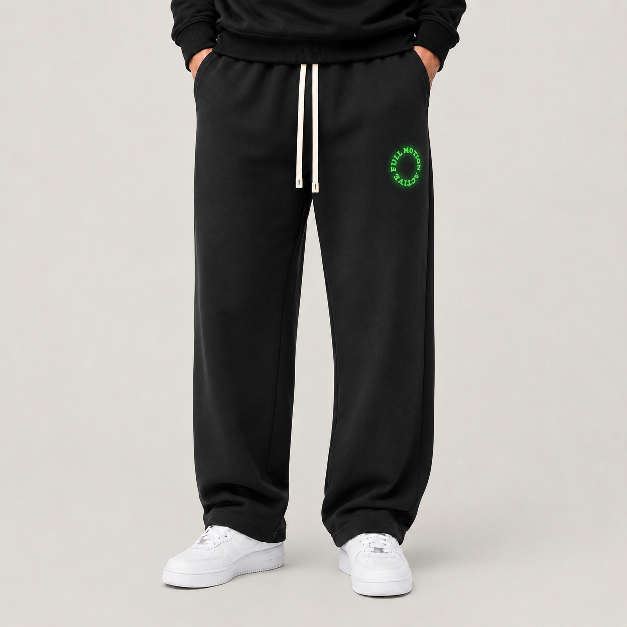 Reflex Tracksuit Pants — Green